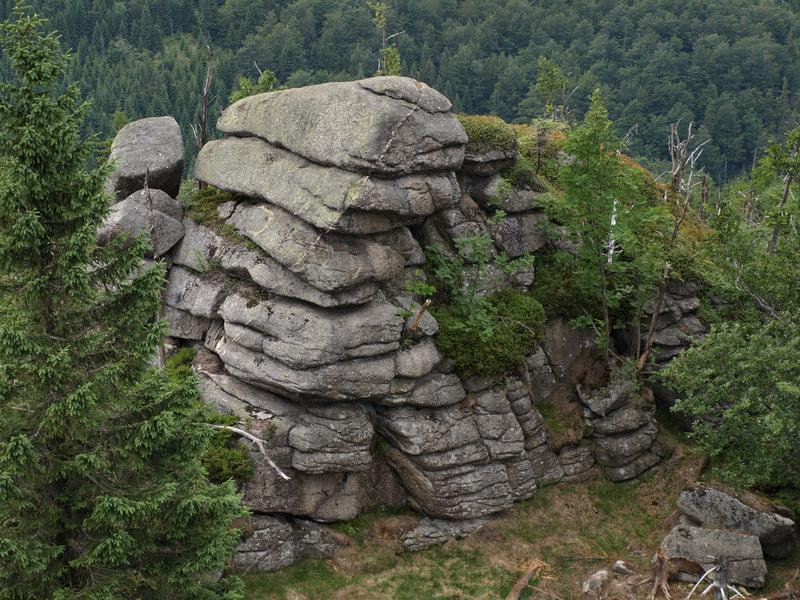 skalní útvary z liberecké žuly v Jizerských horách